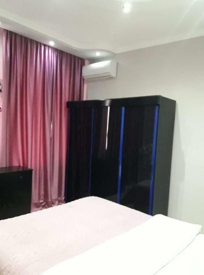 Tskaltubo Apartment Mirian Mepe Bagian luar foto